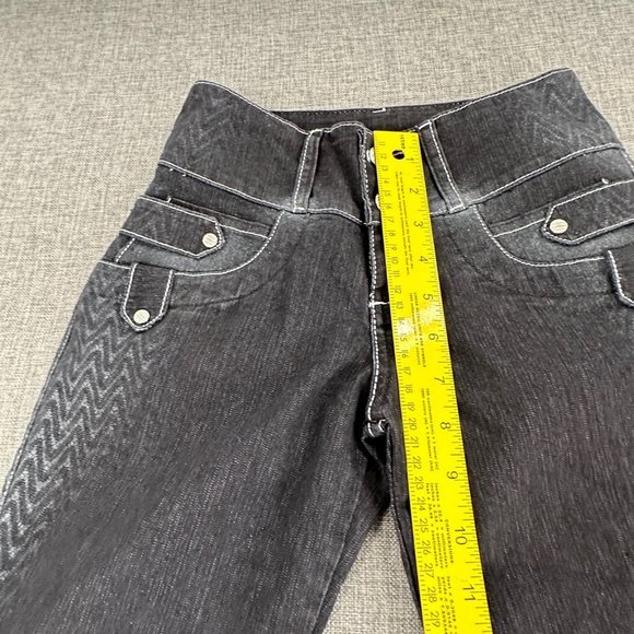 Posesion Butt Lifting Capri Jeans Colombian USA Size 1 Black MSRP $55 - Picture 6 of 16